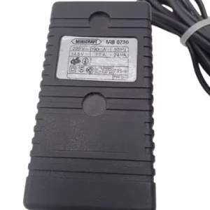 Minicraft MB 0730 Drehzahlregler und -transformator 220V Begrenztes Angebot