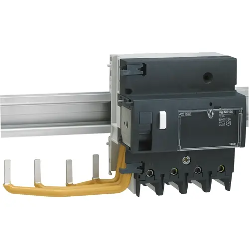 Kracherpreis FI-Block, 4-polig, 125 A, 300 mA, Typ A, 415 V, 19042